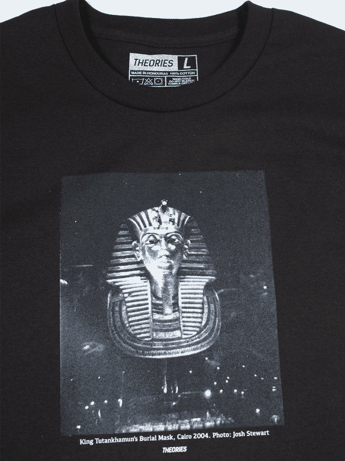 Theories KING TUT TEE BLACK FRONT DETAIL